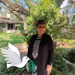 Meet your Posher, Salina